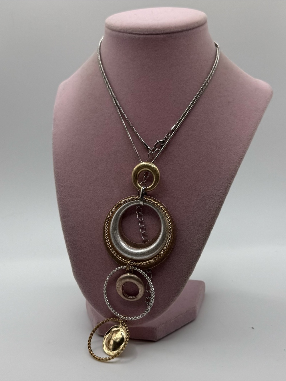 Two-Tone Circular Pendant Necklace - Gold & Silver